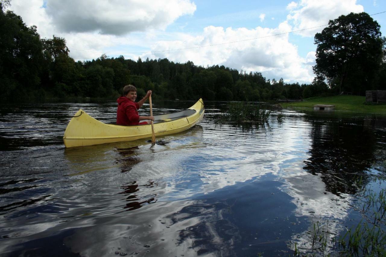 Soomaa Water Camp Otel Jõesuu Dış mekan fotoğraf