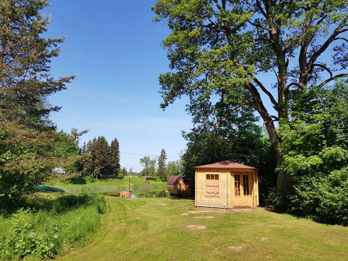 Soomaa Water Camp Otel Jõesuu Dış mekan fotoğraf